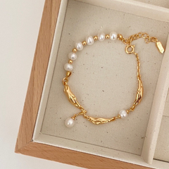 Gold Plated Pearl Bracelet with Sculpted Links