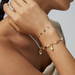 Gold Plated Pearl Bracelet with Sculpted Links