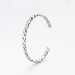 Minimalist Twisted Stainless Steel Cuff Bangle | Gold & Silver Open Bangle for OEM Jewelry Brands