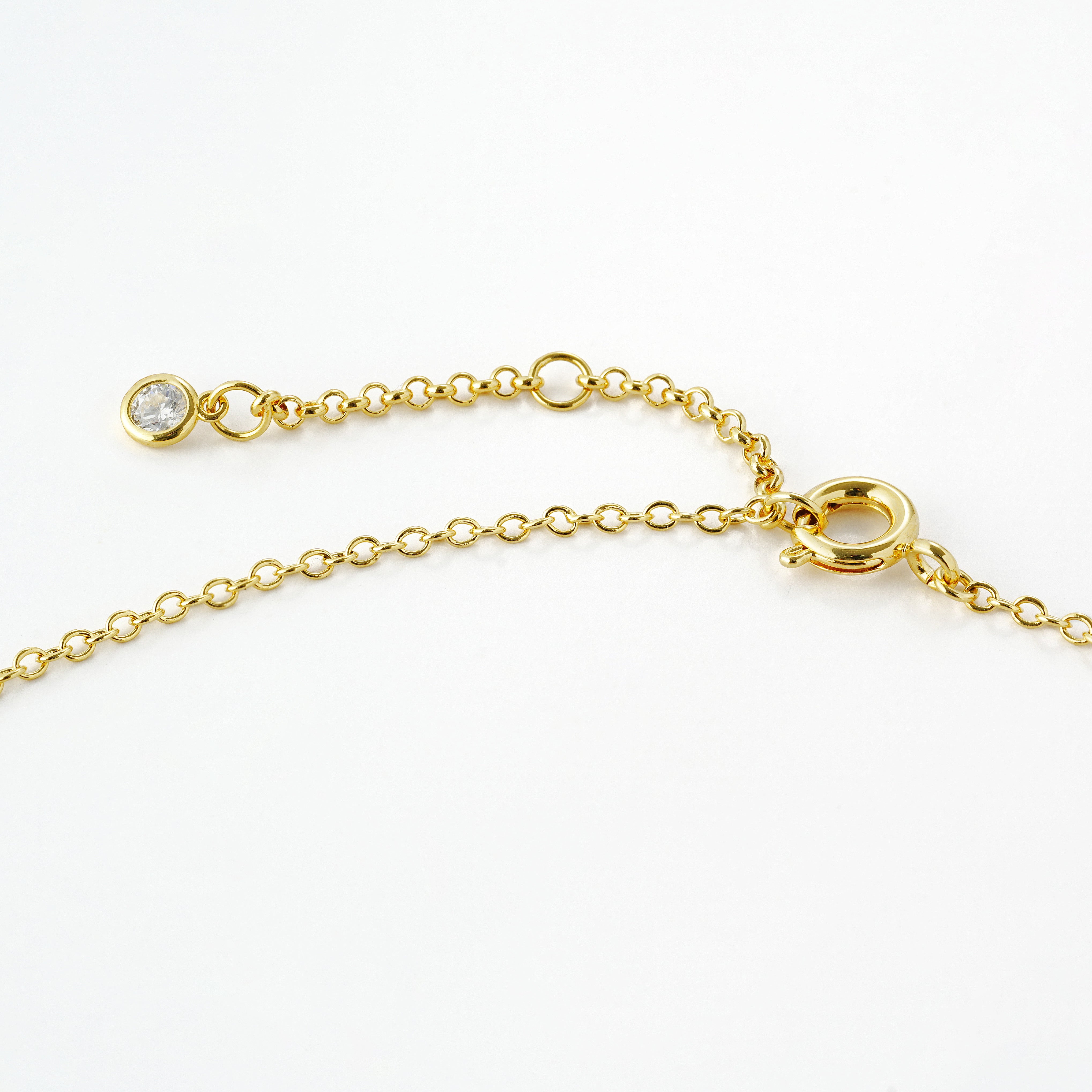 Elegant Freshwater Pearl Choker – Gold-Plated Brass, Modern & Refined
