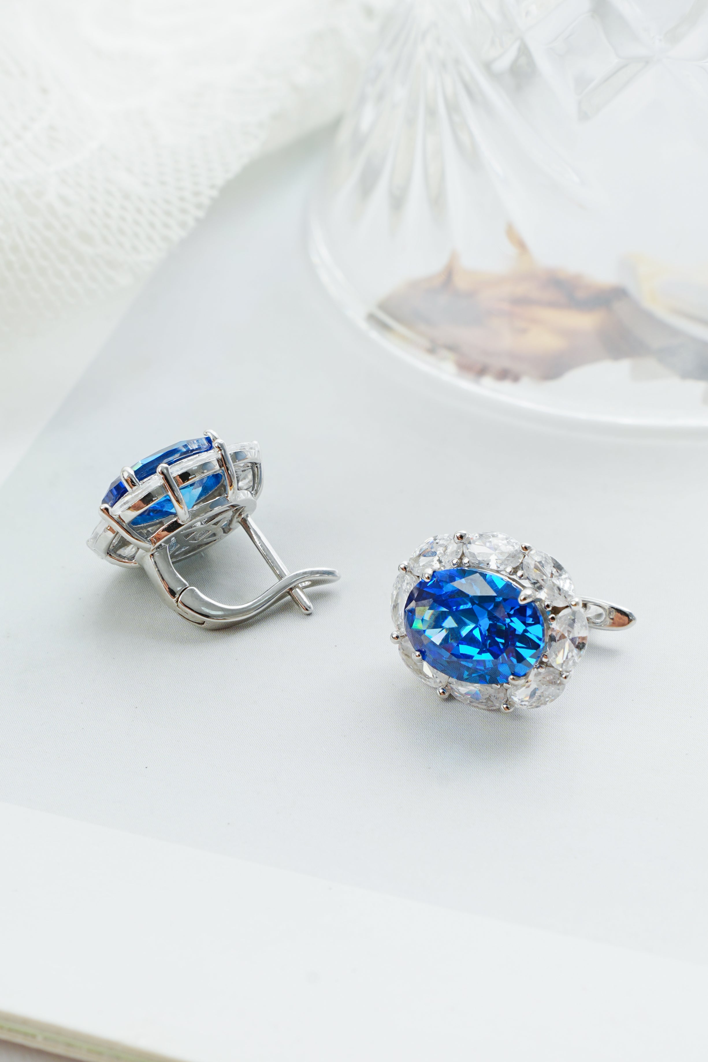 925 Sterling Silver Jewelry Set  – Sapphire Blue Ice Flower Stone Oval Set (Necklace, Earrings & Ring) | Regent Jewelry OEM ODM Supplier Since 1968