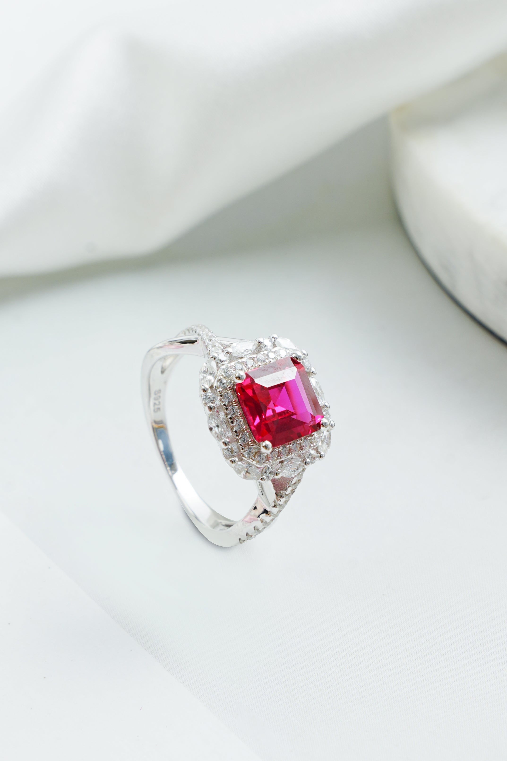 High-Quality 925 Silver Jewelry Set Supplier | Square Ruby Crushed Ice Stone Necklace Earring Ring | OEM ODM Fashion Jewelry Manufacturer