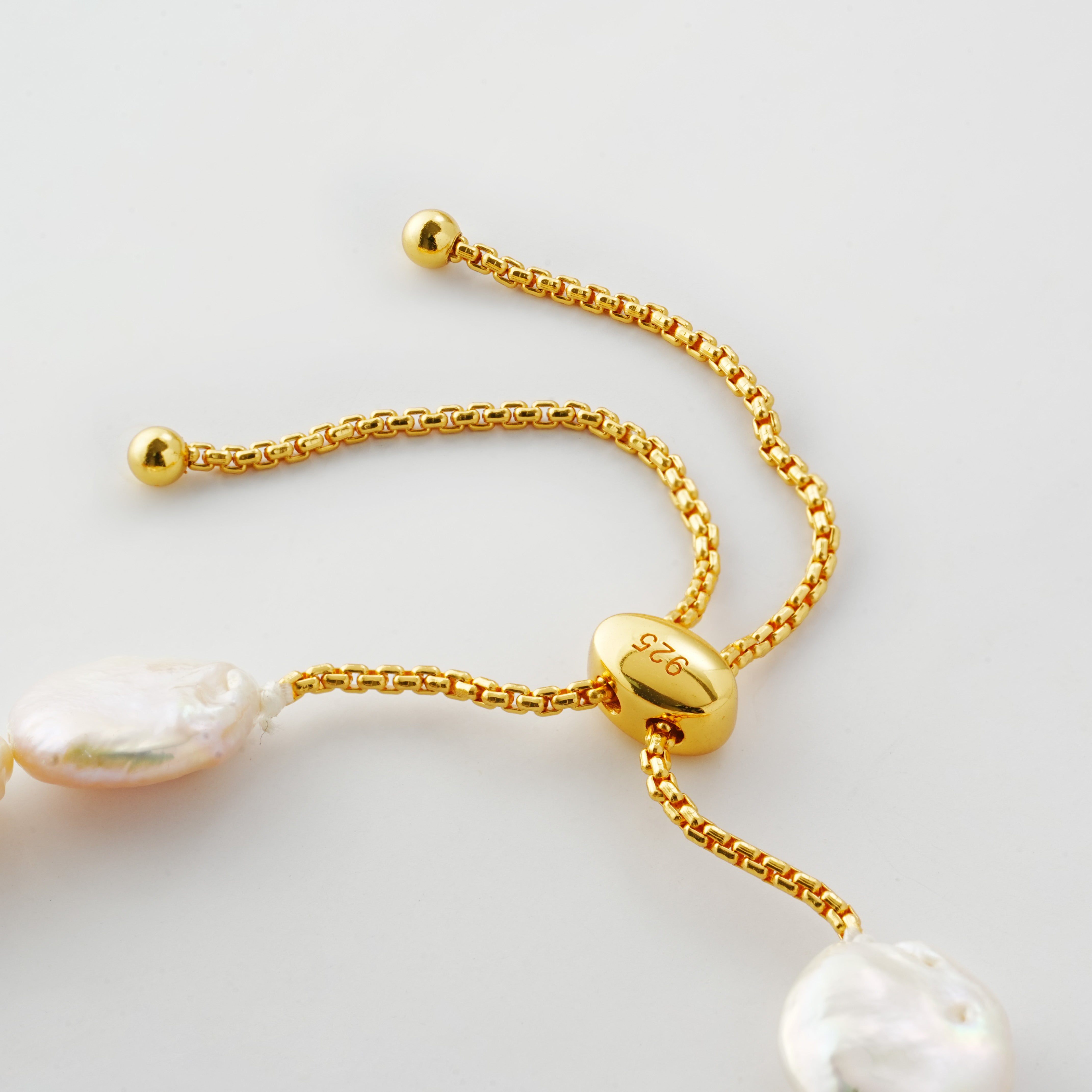 23ct Gold Plated Coin Pearl Slider Bracelet – Natural Freshwater Lustre